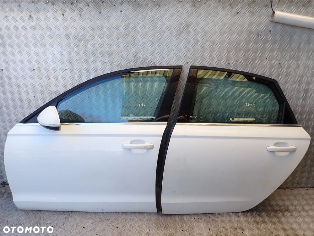 AUDI A6 C7 SEDAN KOD LAKIERU LY9C - ZDERZAK PRZÓD / TYŁ - DRZWI LEWY PRZÓD / TYŁ - MASKA - BŁTNIK LEWY / PRAWA - 21