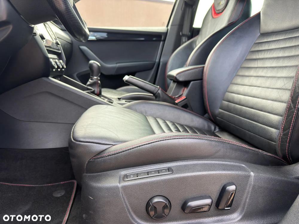 Skoda Octavia 2.0 TSI RS 230 - 26