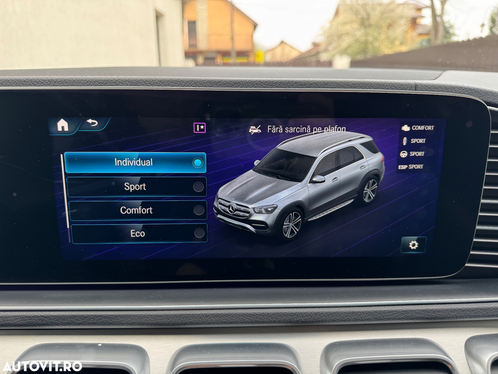 Mercedes-Benz GLE 350 d 4Matic 9G-TRONIC AMG Line - 28