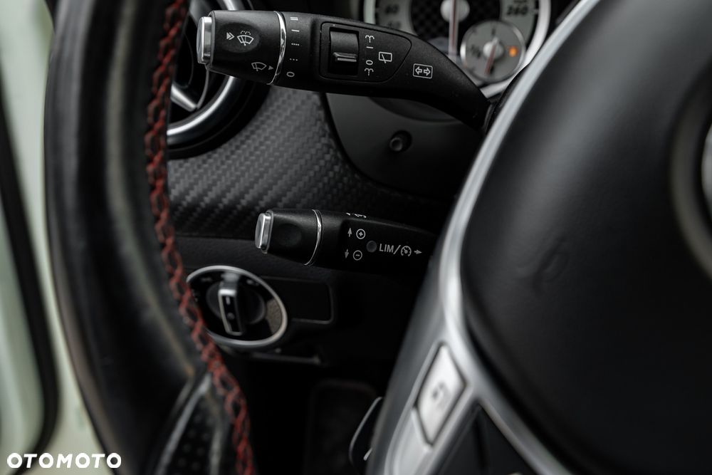Mercedes-Benz Klasa A 250 4Matic 7G-DCT AMG Line - 30