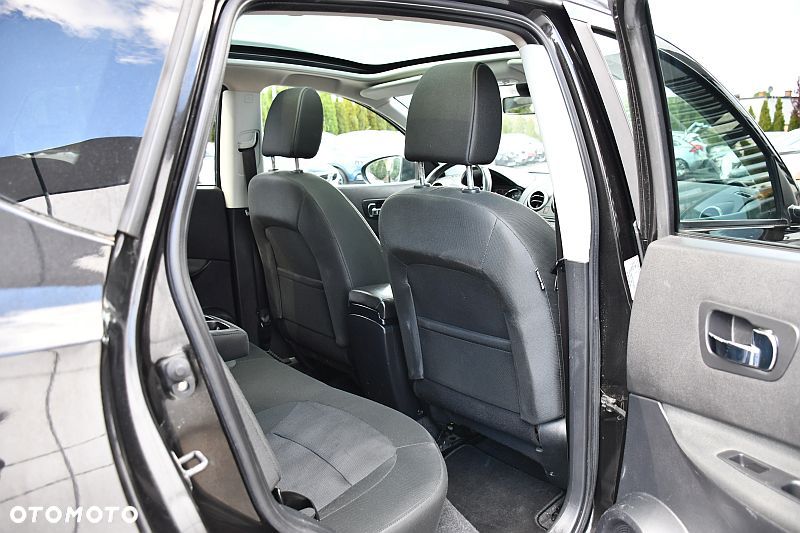 Nissan Qashqai 1.6 I-Way - 23