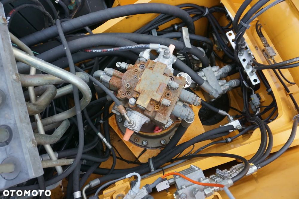 Liebherr A 924C - 13