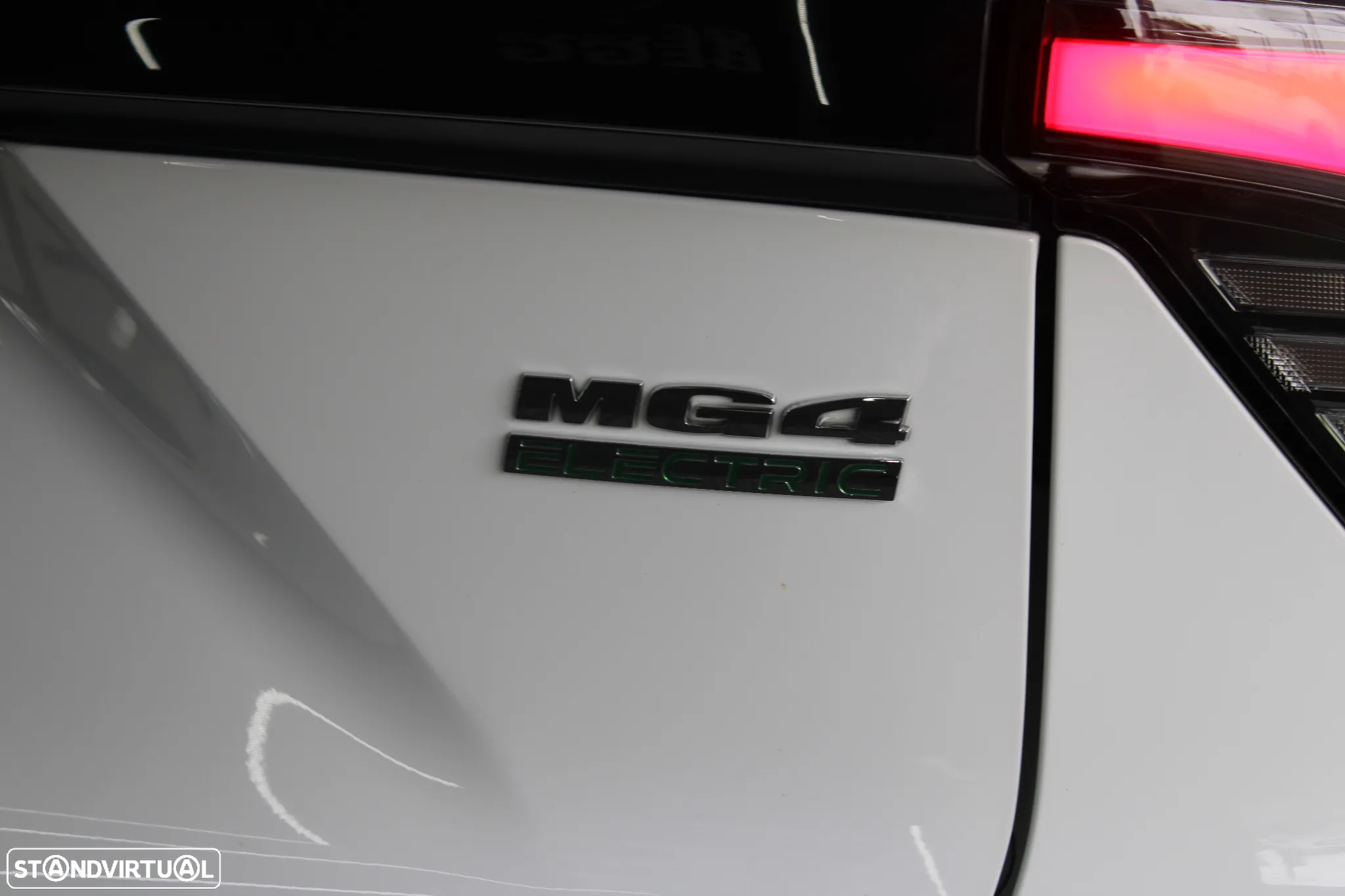 MG MG4 51 kWh Standard - 12
