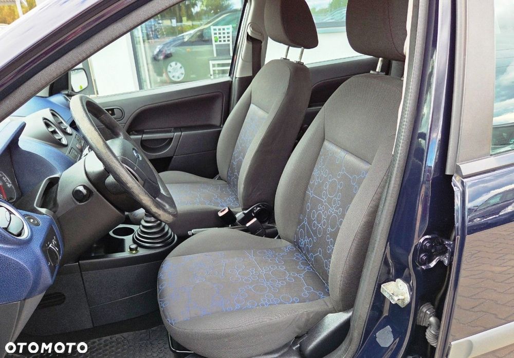 Ford Fiesta - 20