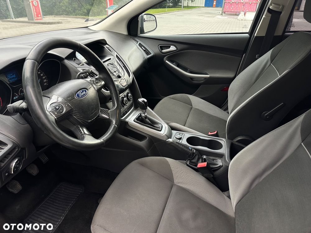 Ford Focus - 15