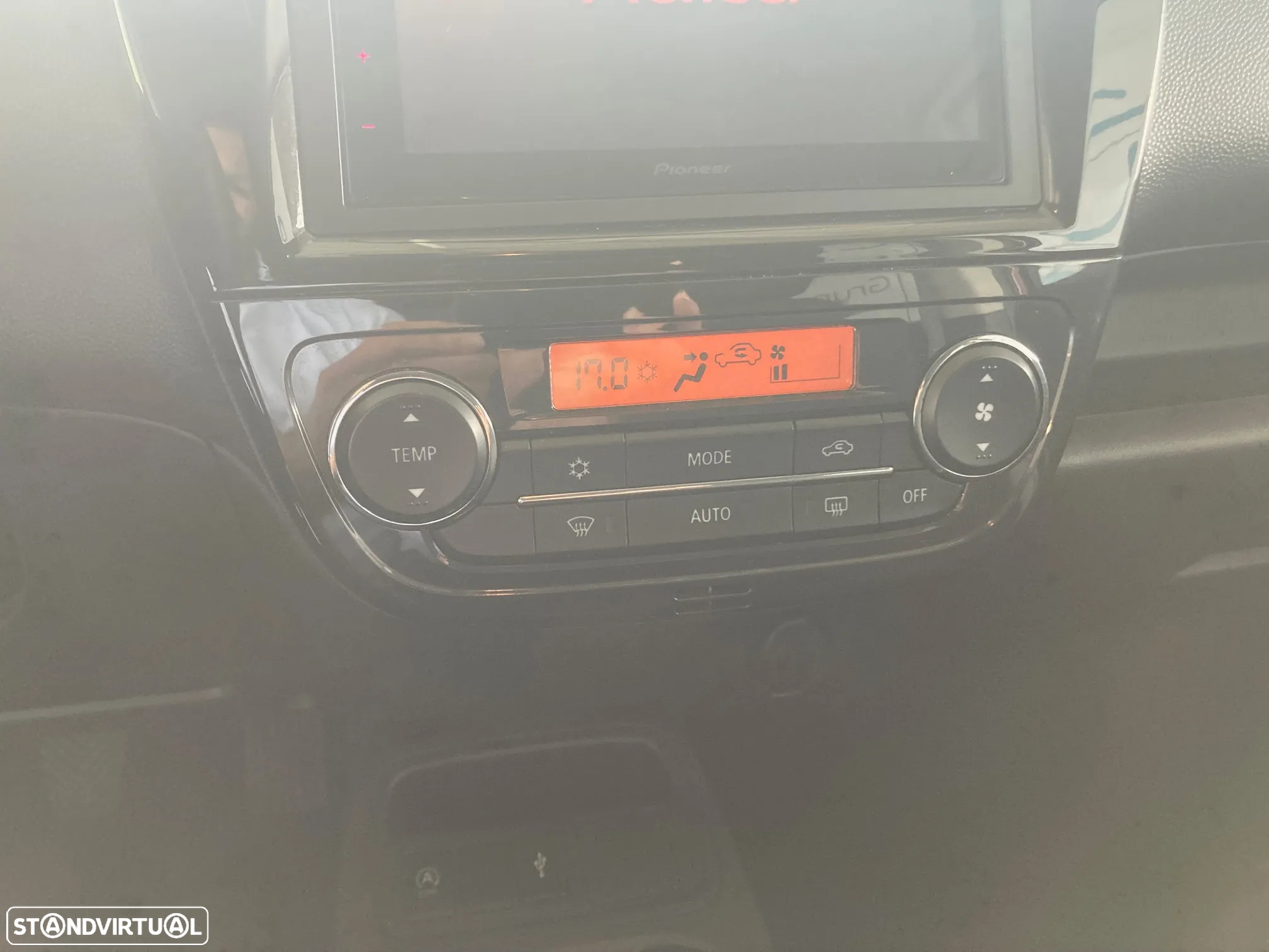 Mitsubishi Space Star 1.2 Connect Edition - 13
