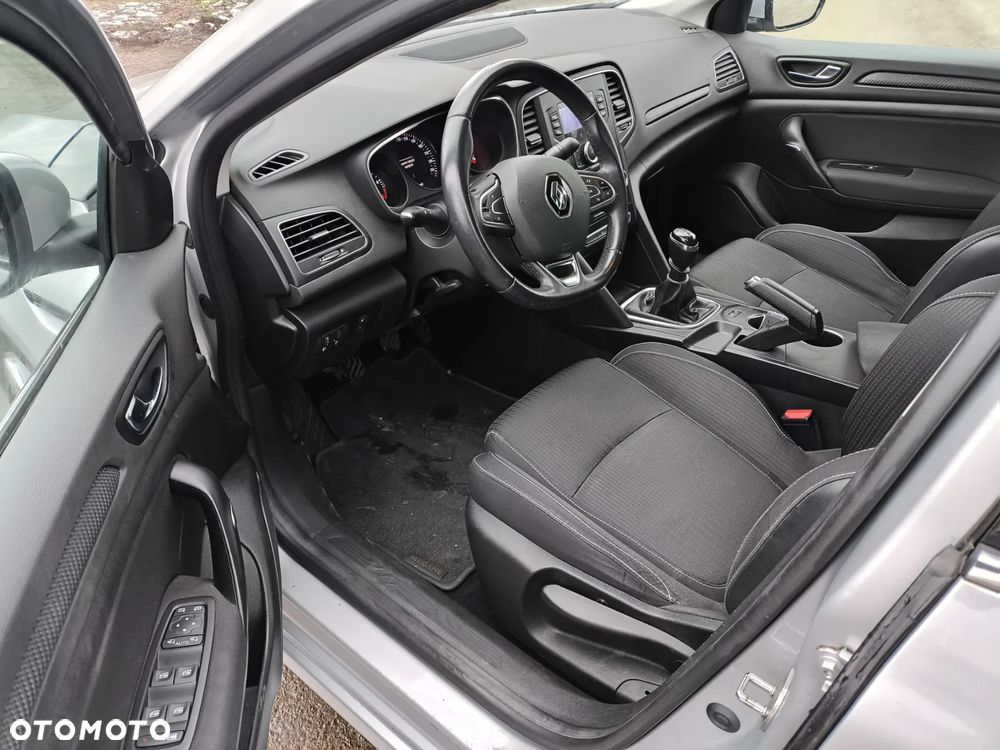 Renault Megane 1.5 dCi Intens - 13