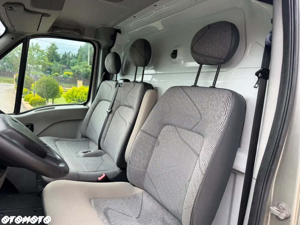 Renault Master - 24