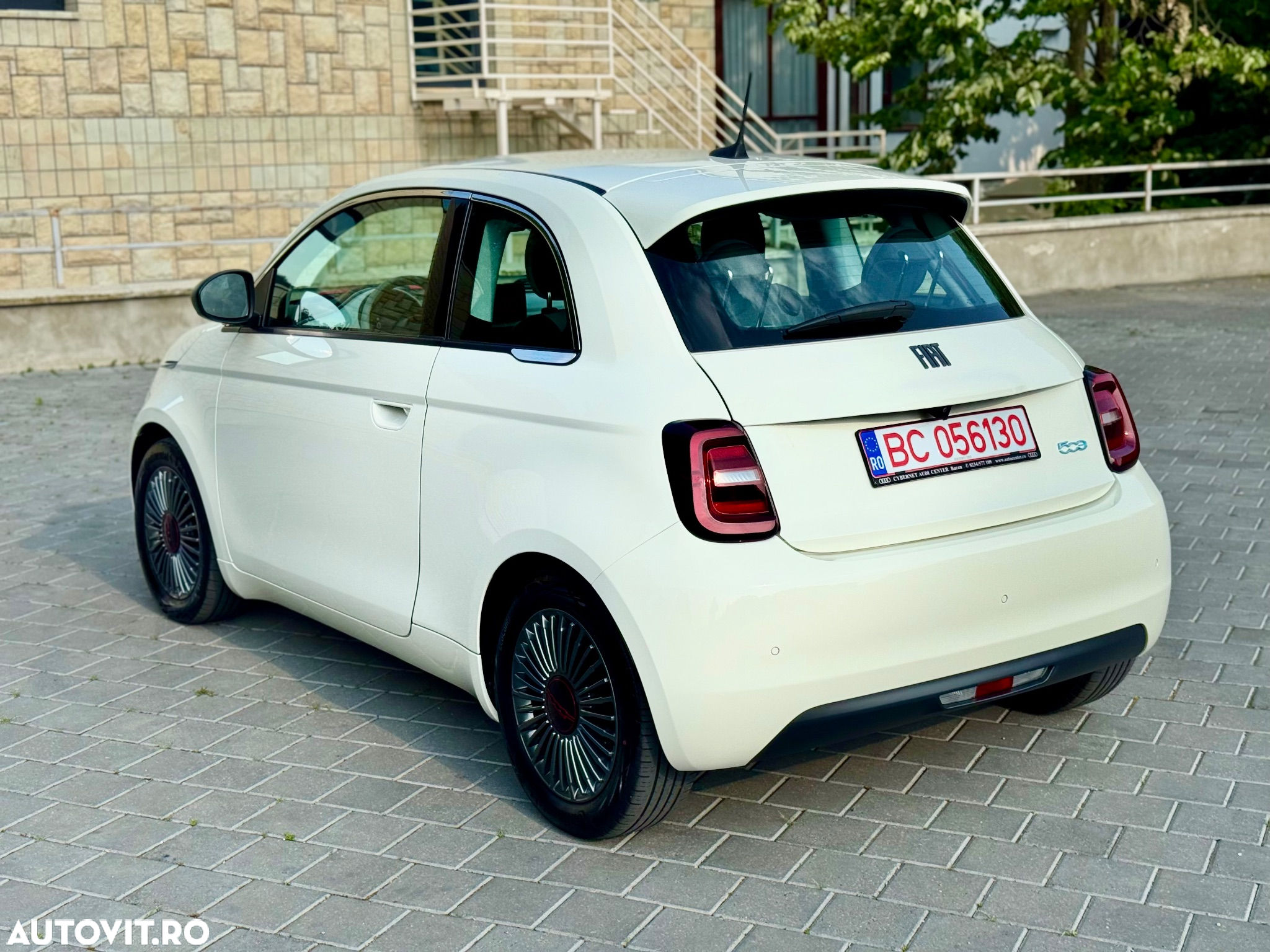 Fiat 500 500e by Bocelli - 4