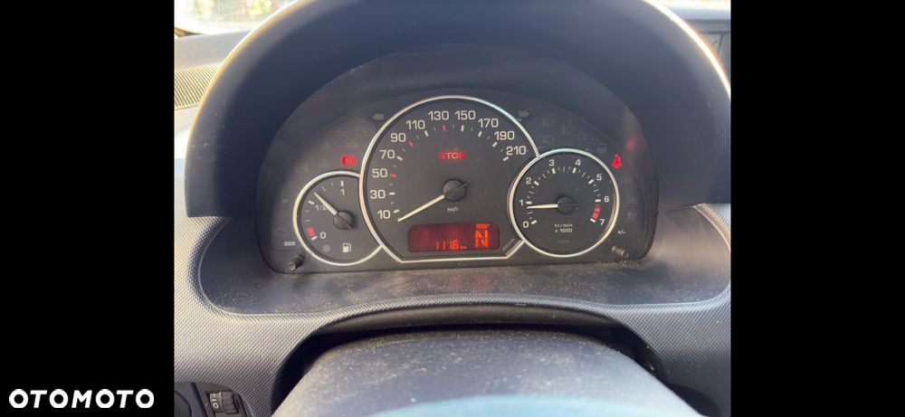 Peugeot 1007 1.6 Trendy 2-Tronic - 25