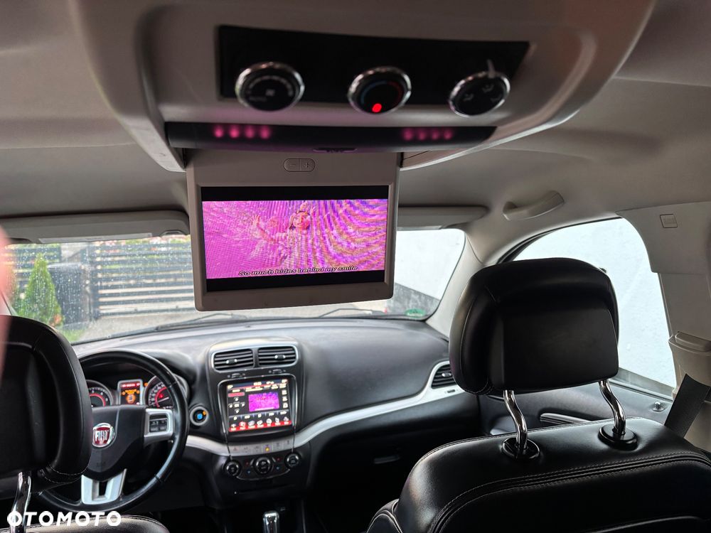 Fiat Freemont 2.0 Multijet 16V DPF Automatik Allrad Lounge - 26