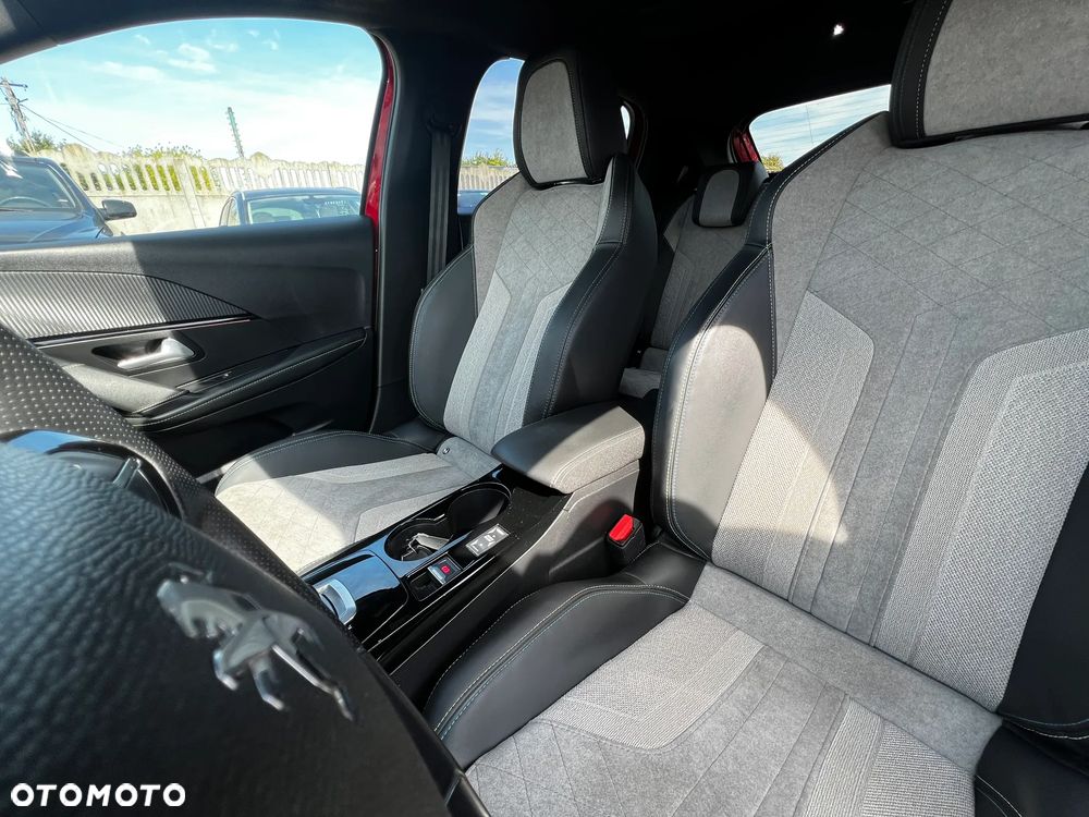 Peugeot 208 Elektromotor 136 GT - 15