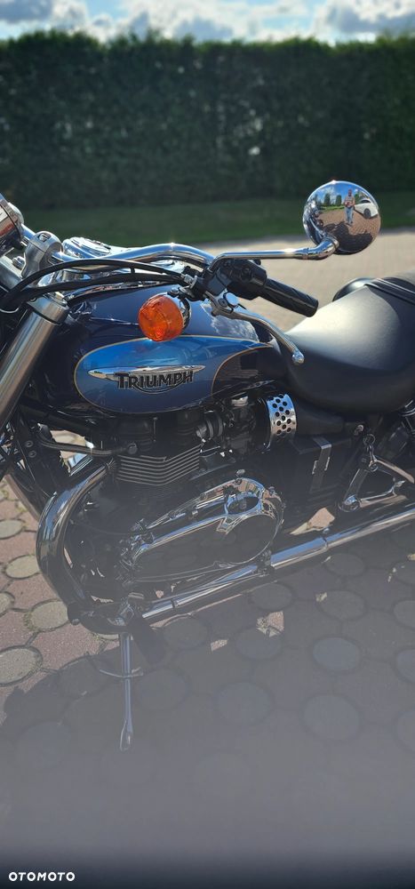 Triumph America - 8