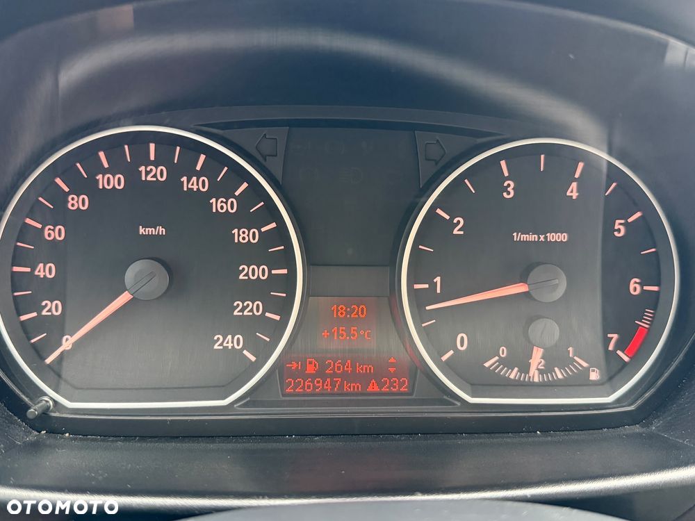 BMW Seria 1 - 8