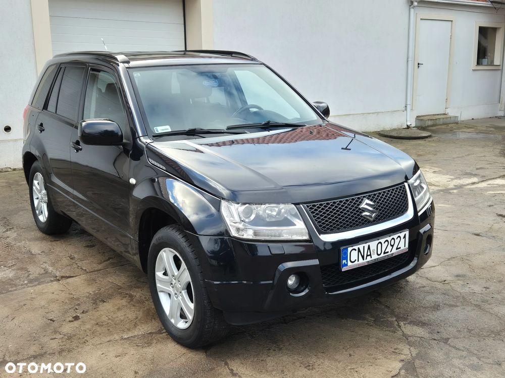 Suzuki Grand Vitara 2.0 Automatik Comfort - 1