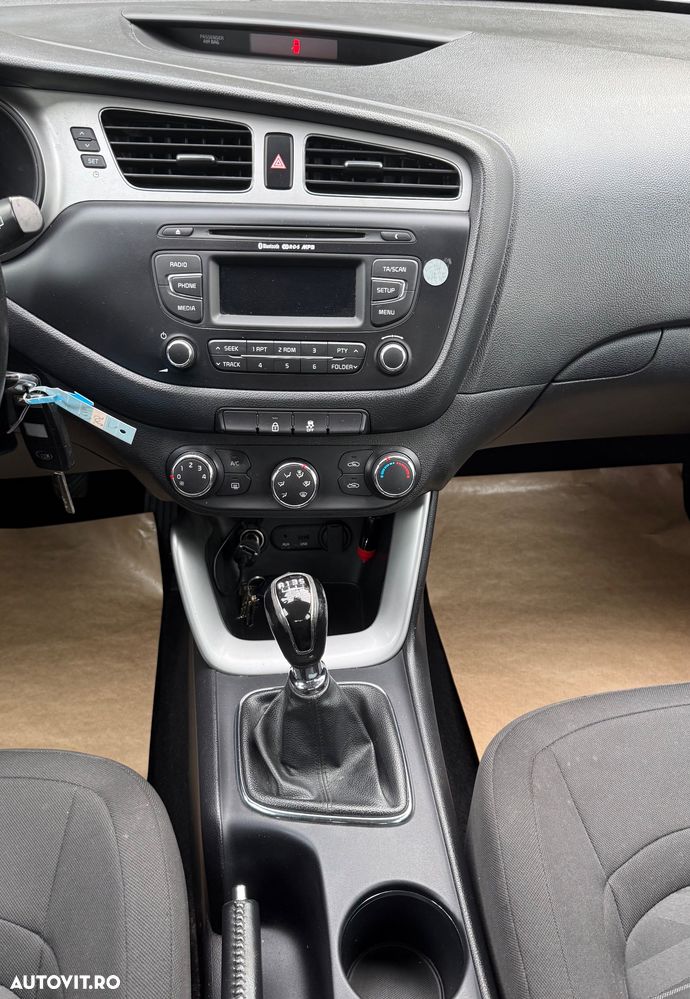 Kia Ceed 1.4 CRDi 90 Edition 7 - 23