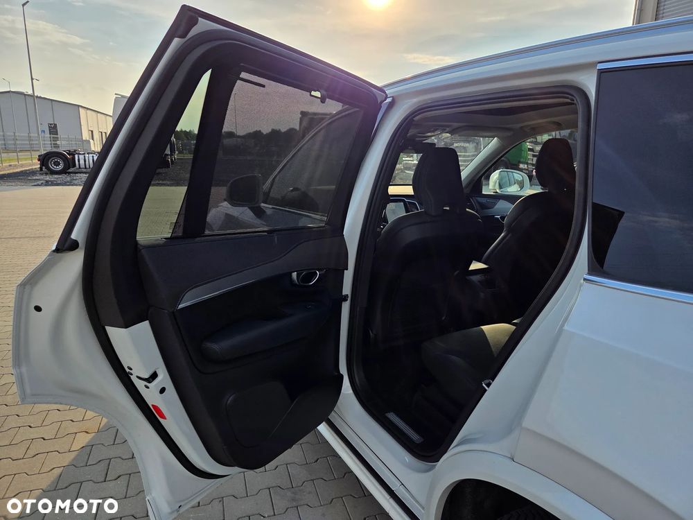Volvo XC 90 B5 D AWD Plus Bright - 15
