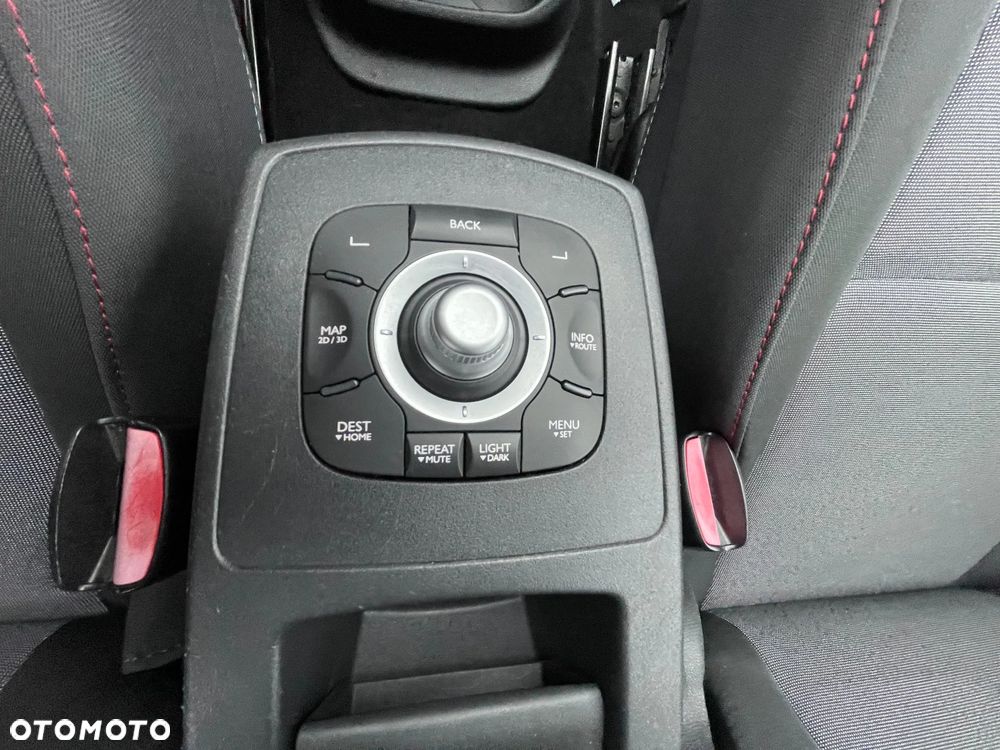 Renault Scenic Energy dCi 110 S&S Paris - 18