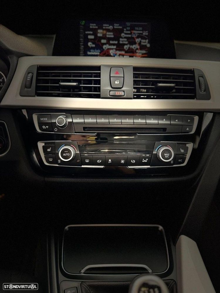 BMW 318 d Touring Advantage - 9