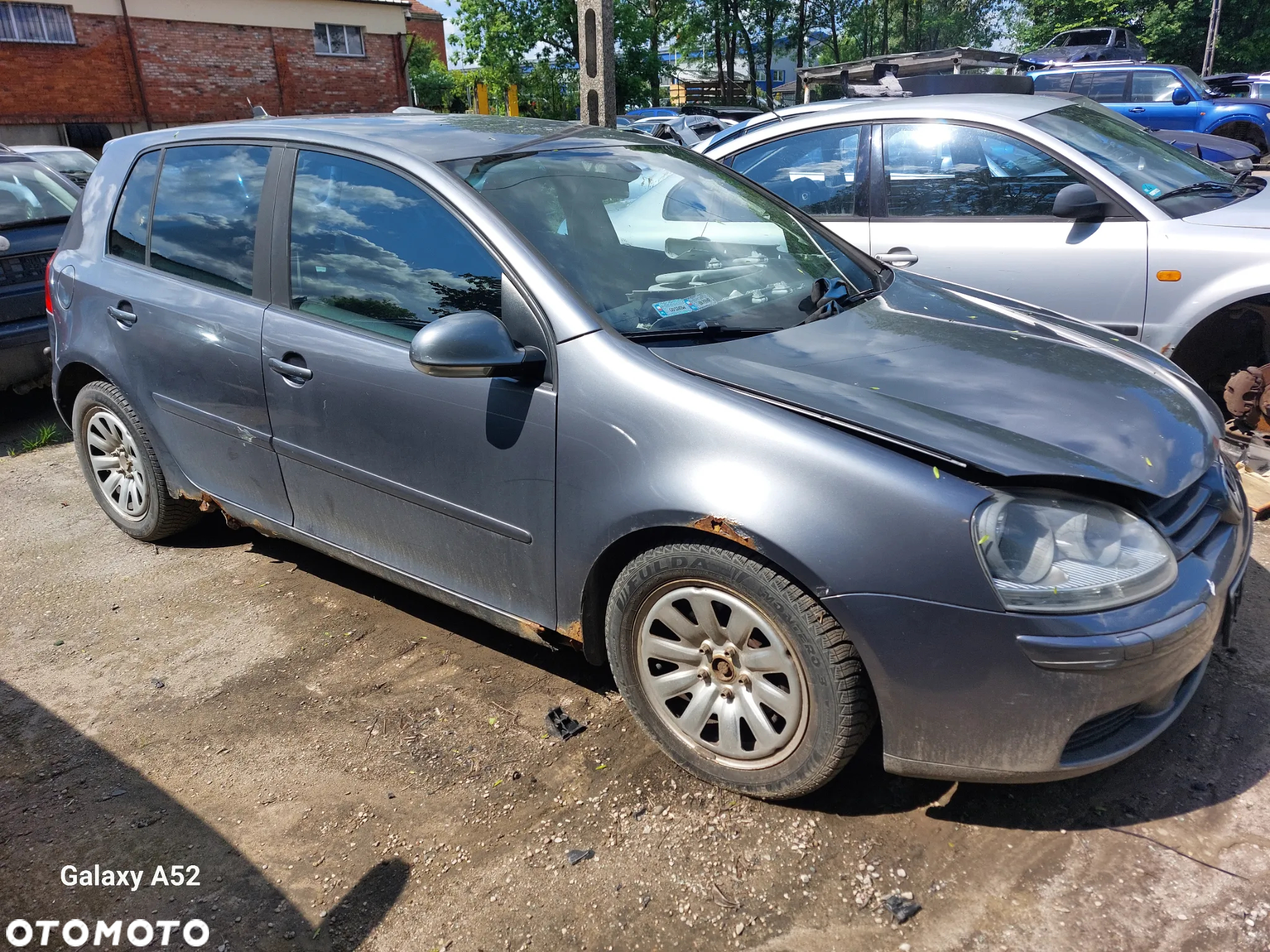 Zderzak VW GOLF V 2,0TDI 08R. maska,drzwi,klapa,lampy.... - 2