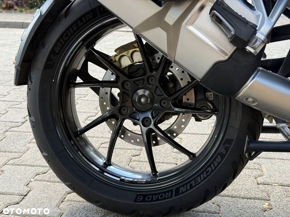 BMW R - 17