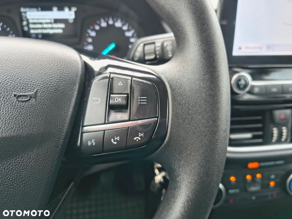 Ford Fiesta 1.1 S&S TITANIUM - 27