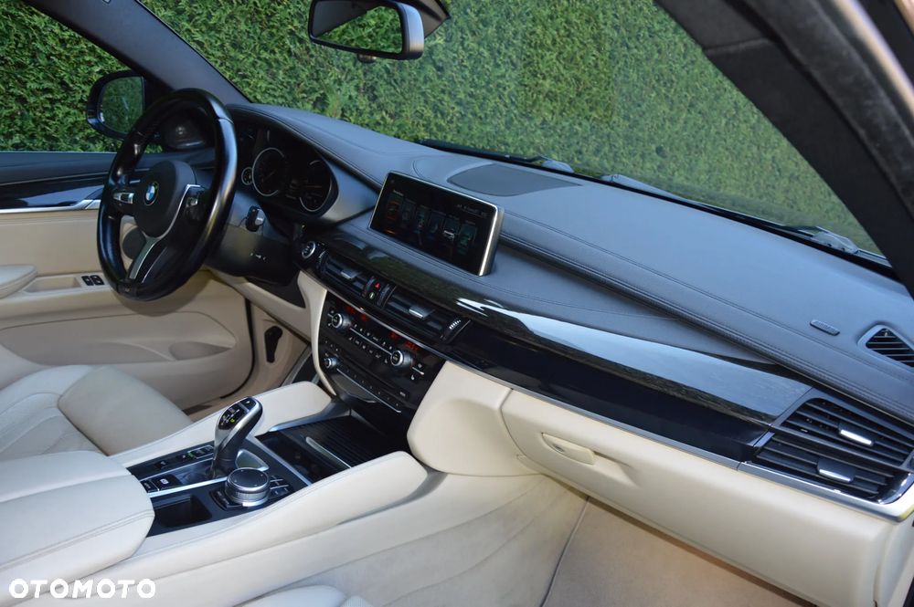 BMW X6M - 15