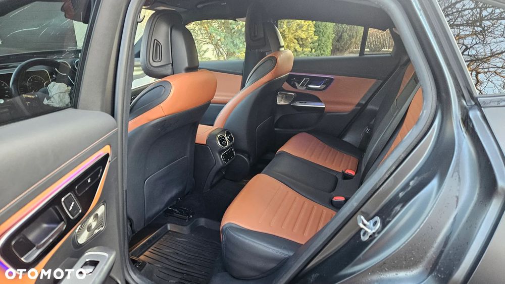 Mercedes-Benz GLC - 31