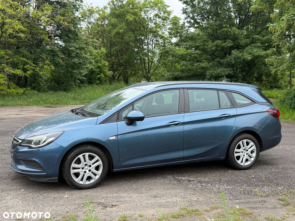 Opel Astra - 2