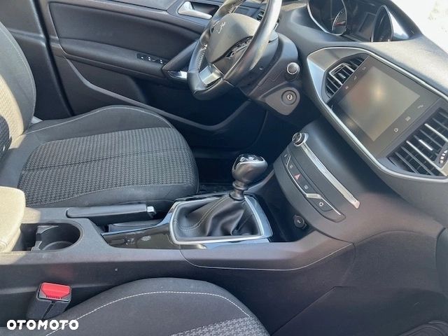 Peugeot 308 1.5 BlueHDi Access S&S - 10