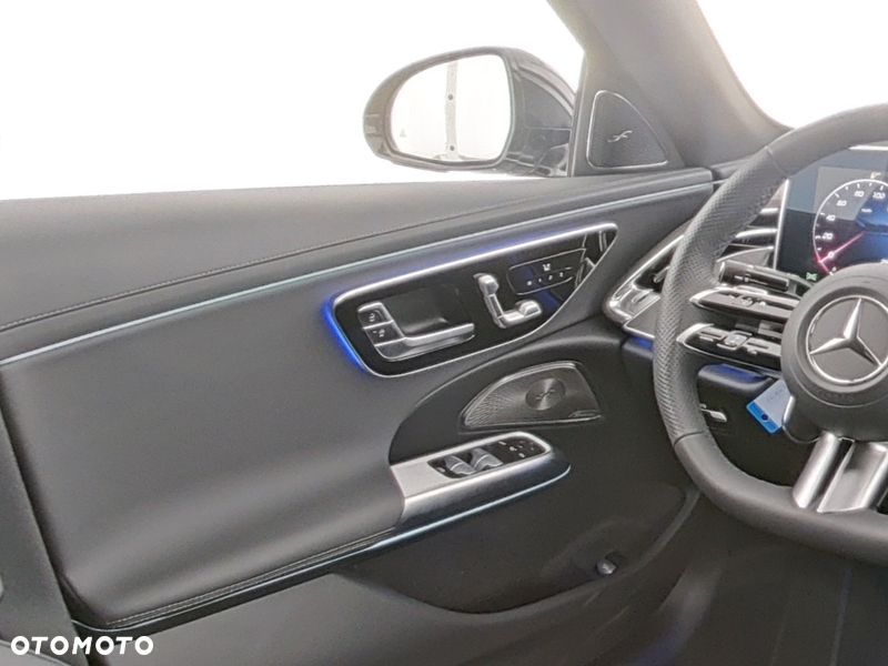 Mercedes-Benz Klasa E 220 d mHEV AMG 9G-Tronic - 8