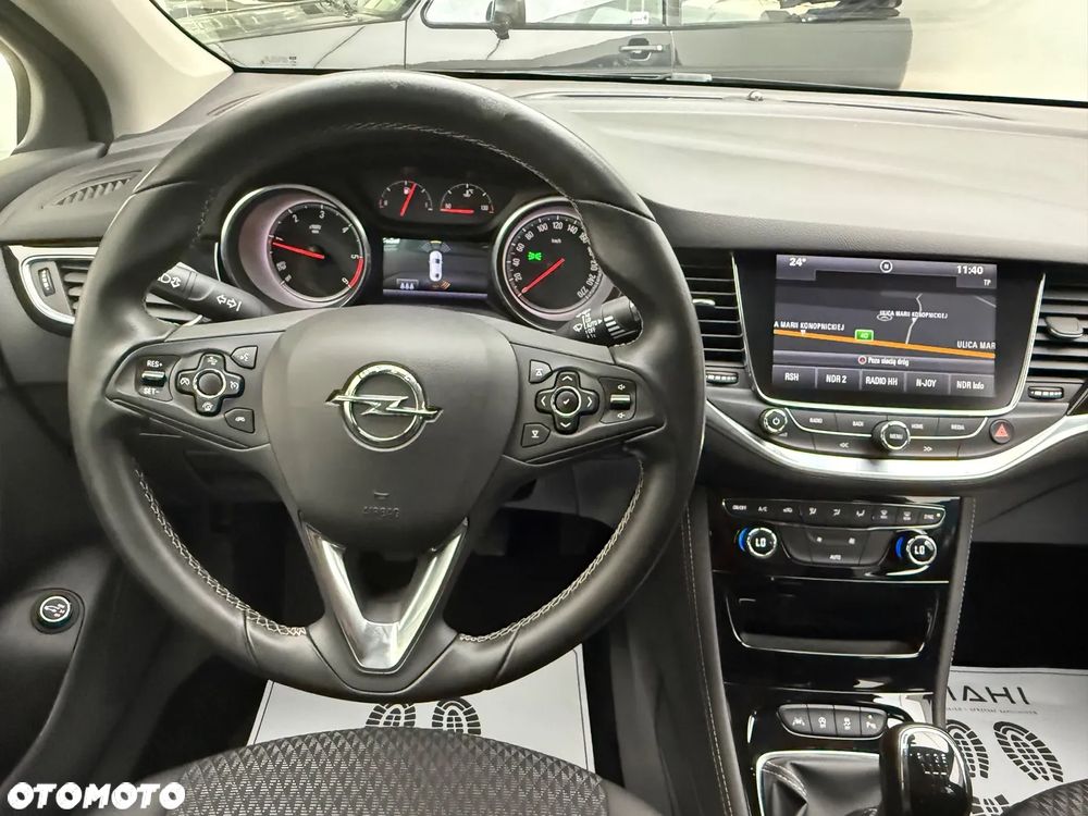Opel Astra 1.6 D (CDTI) Start/Stop Innovation - 21