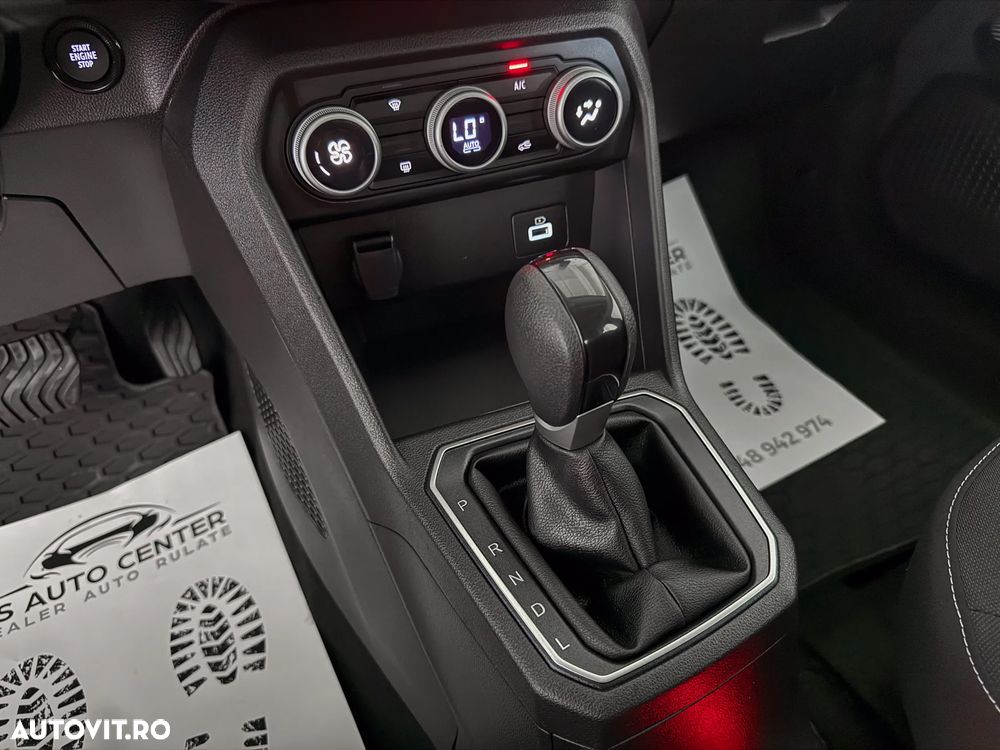 Dacia Logan TCe 90 CVT Comfort - 29