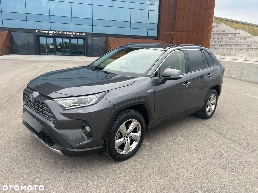 Toyota RAV4 - 9