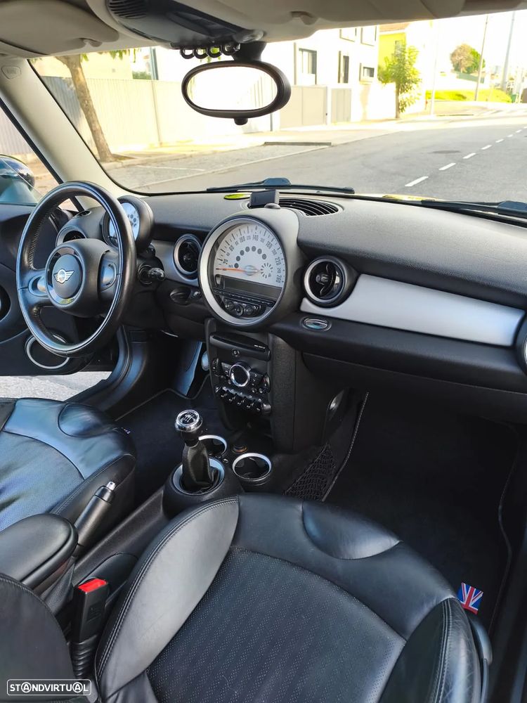 MINI 3 Portas One 1.6 - 14