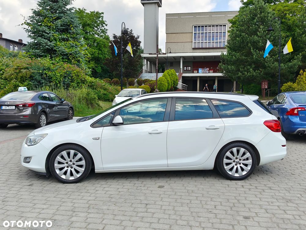Opel Astra 1.4 T Cosmo - 34