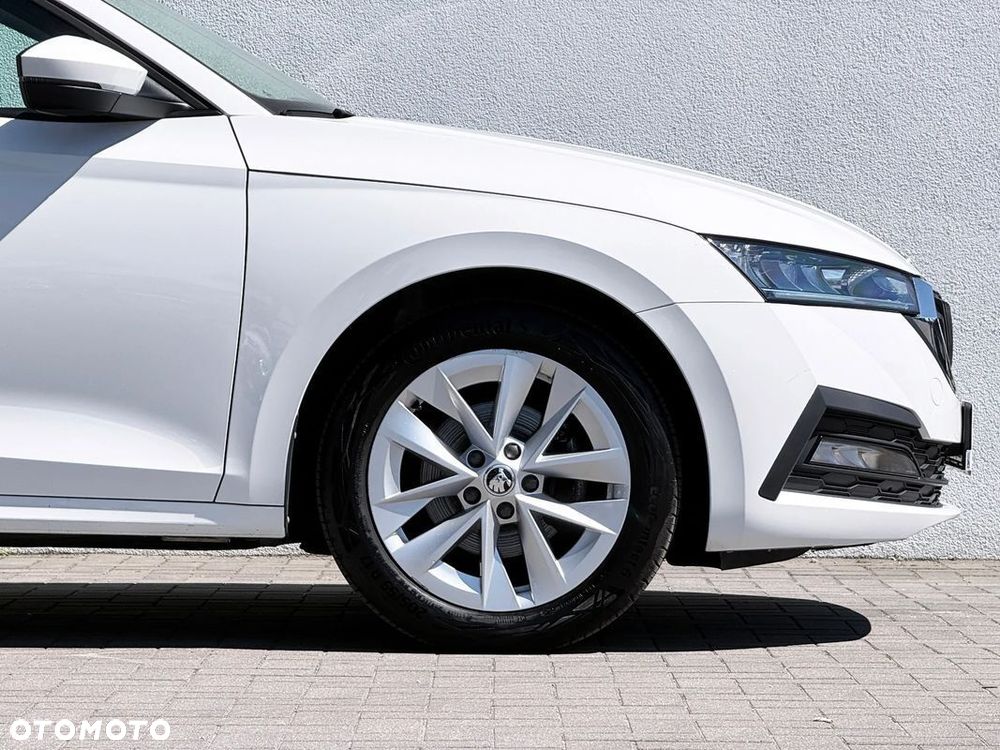 Skoda Octavia 1.5 TSI ACT Ambition - 32