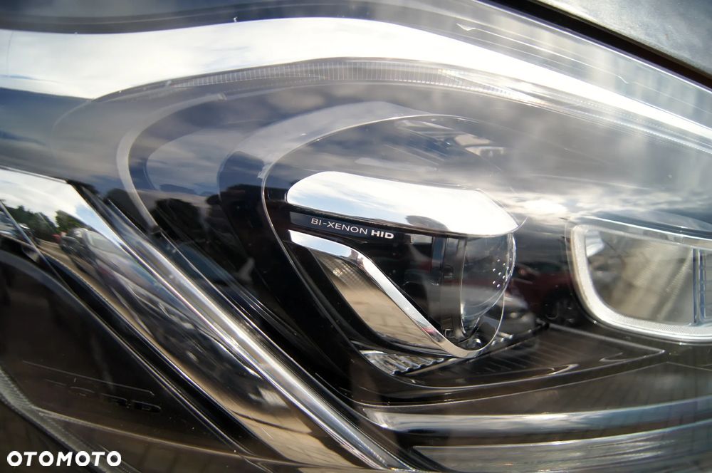 Ford Tourneo Custom 320 L2H1 VA Autm Titanium X - 20