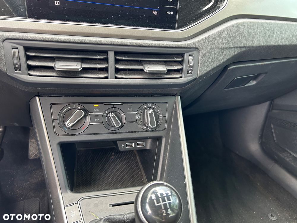 Volkswagen Polo - 9