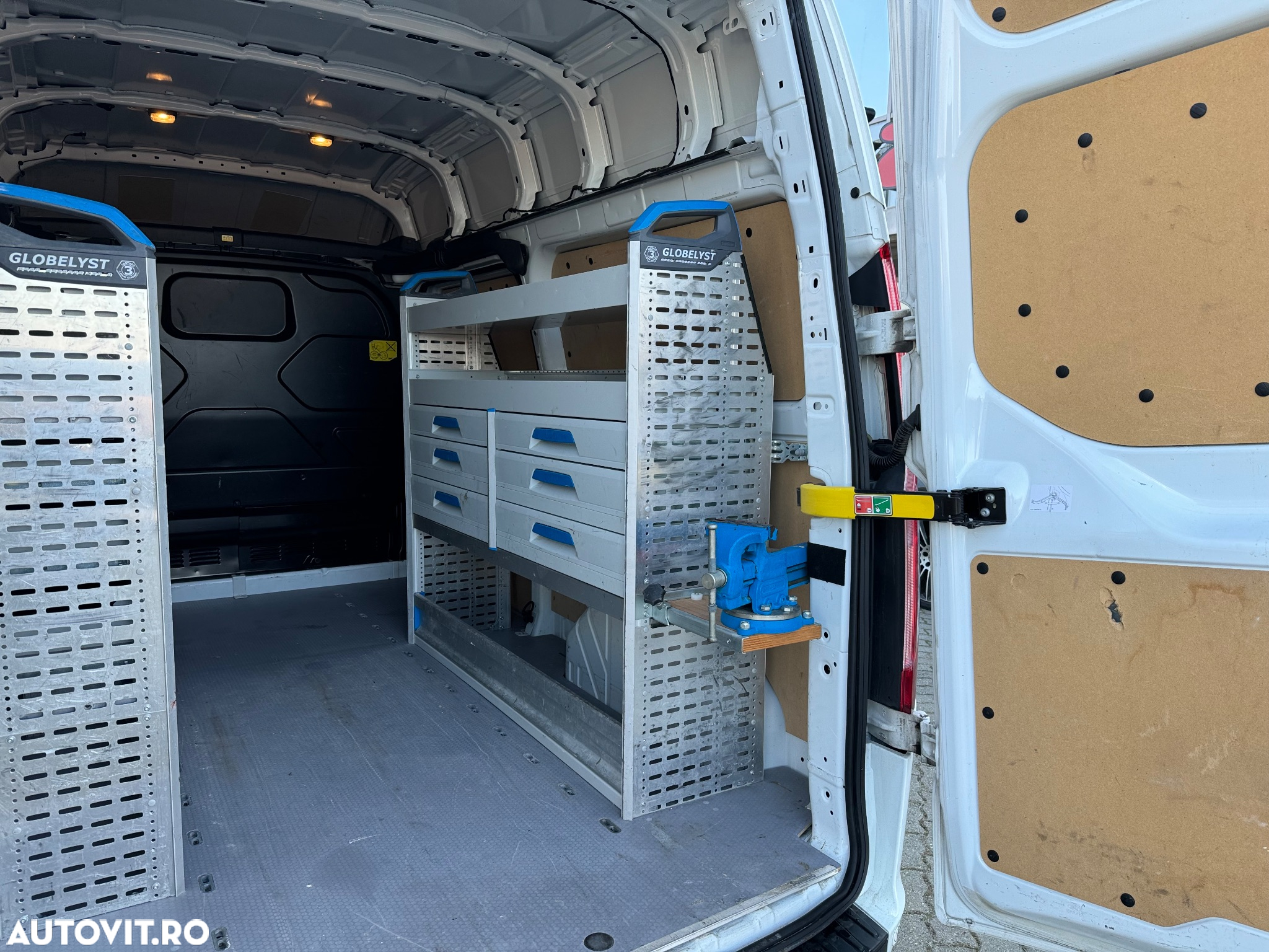 Ford Transit Custom 310 L2H2 PKW VA Trend - 25