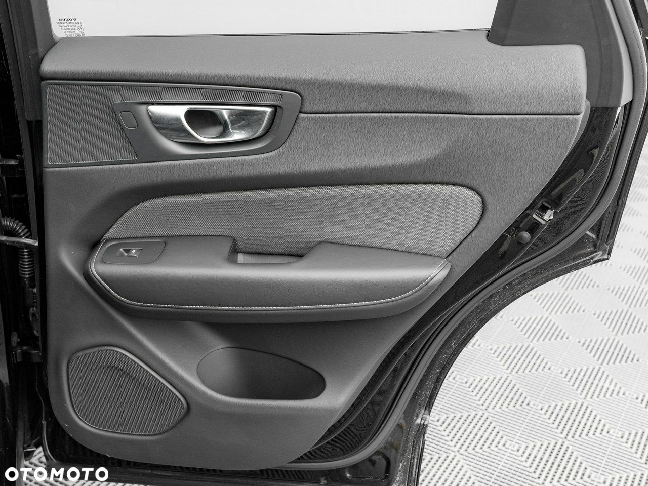 Volvo XC 60 - 30