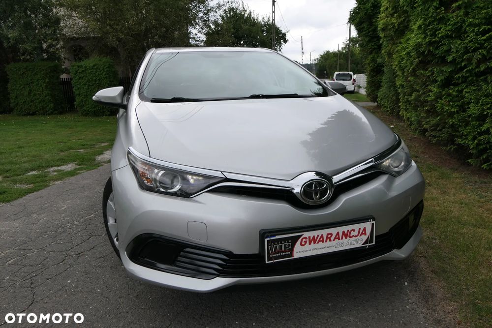 Toyota Auris 1.33 VVT-i Active - 11