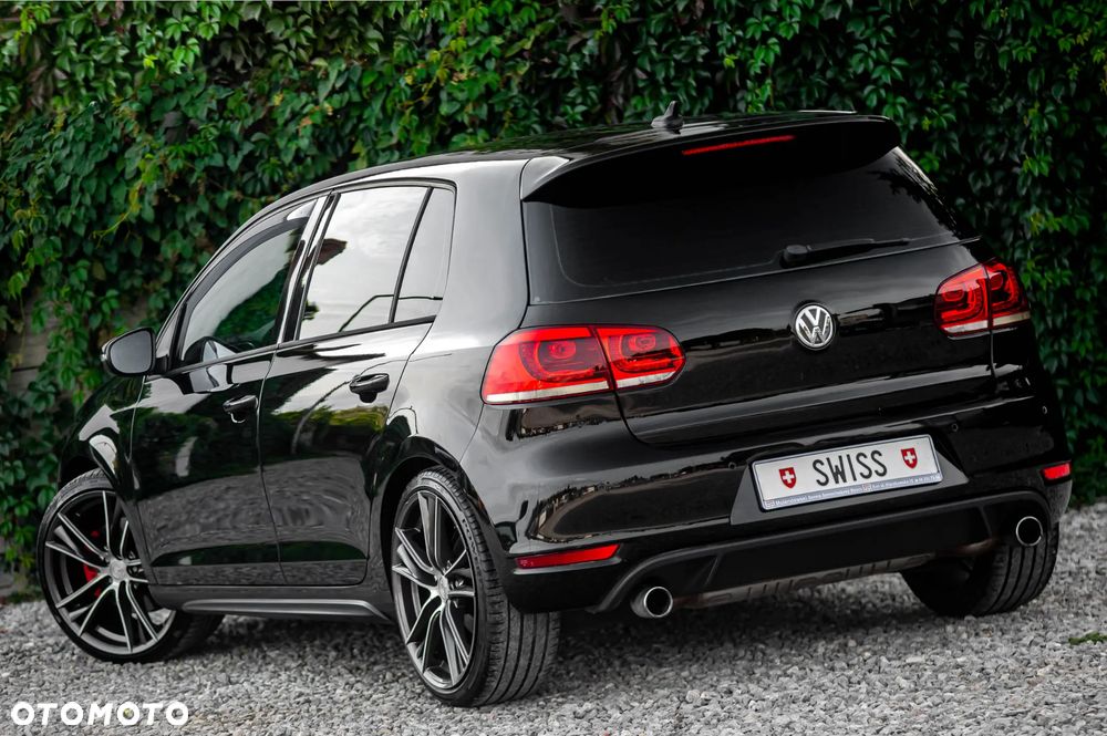 Volkswagen Golf 2.0 GTI - 11