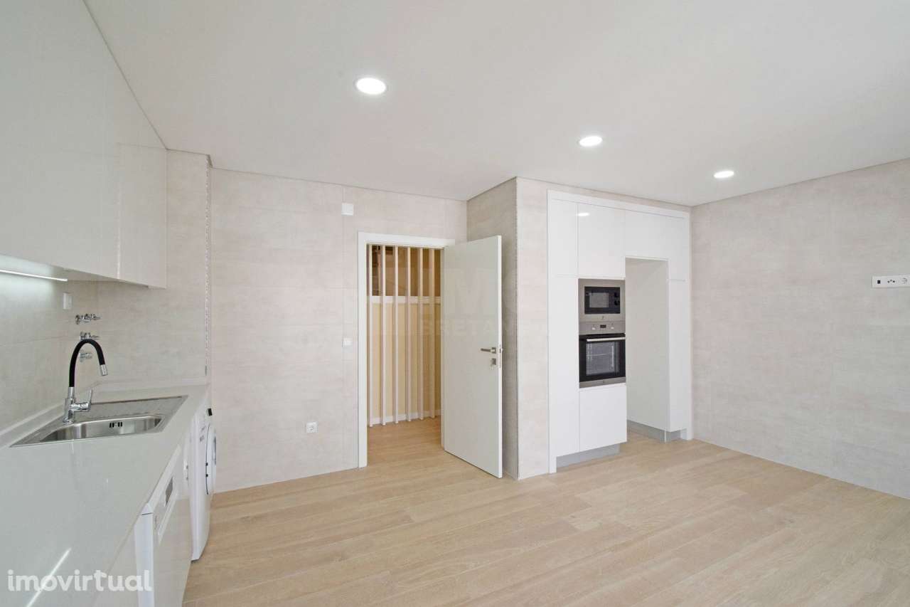 T3 Duplex c/ Terraço - NOVO - Zona Baixa da Covilhã - Grande imagem: 4/24