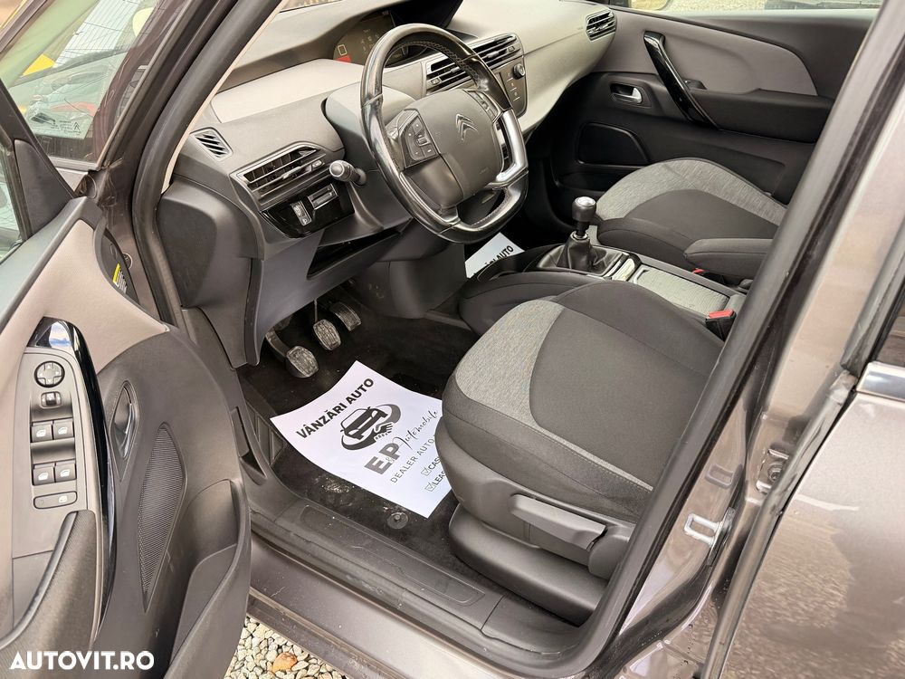 Citroën C4 Picasso BlueHDi 120 Business Class - 16