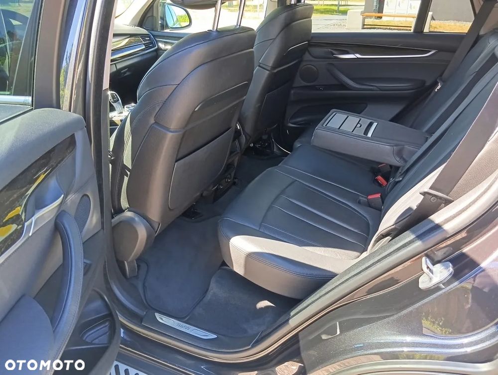 BMW X5 ver-xdrive25d - 18