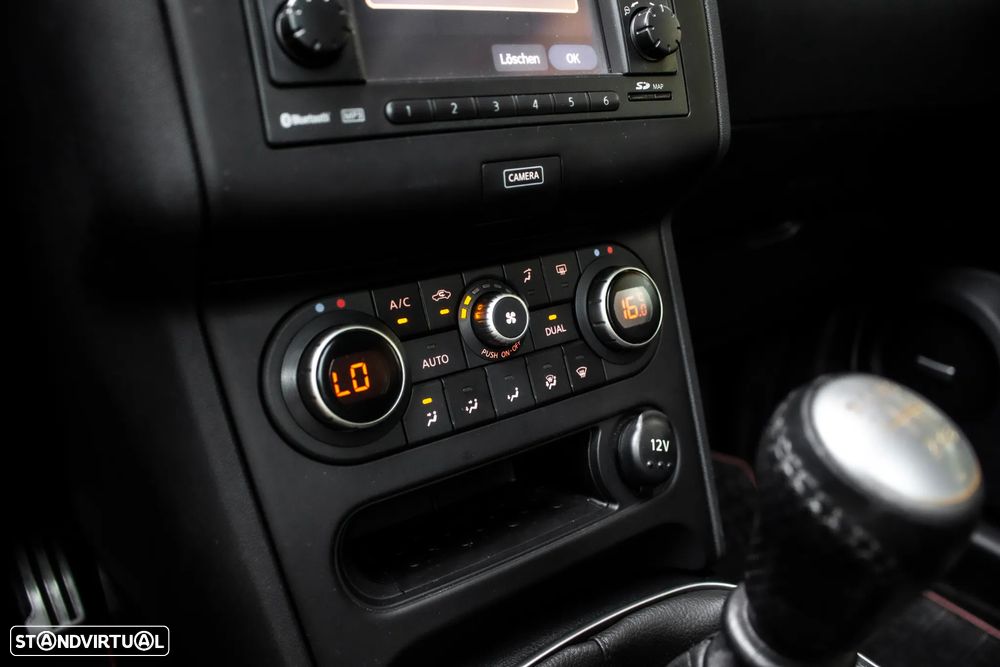 Nissan Qashqai 1.6 dCi DPF tekna - 21