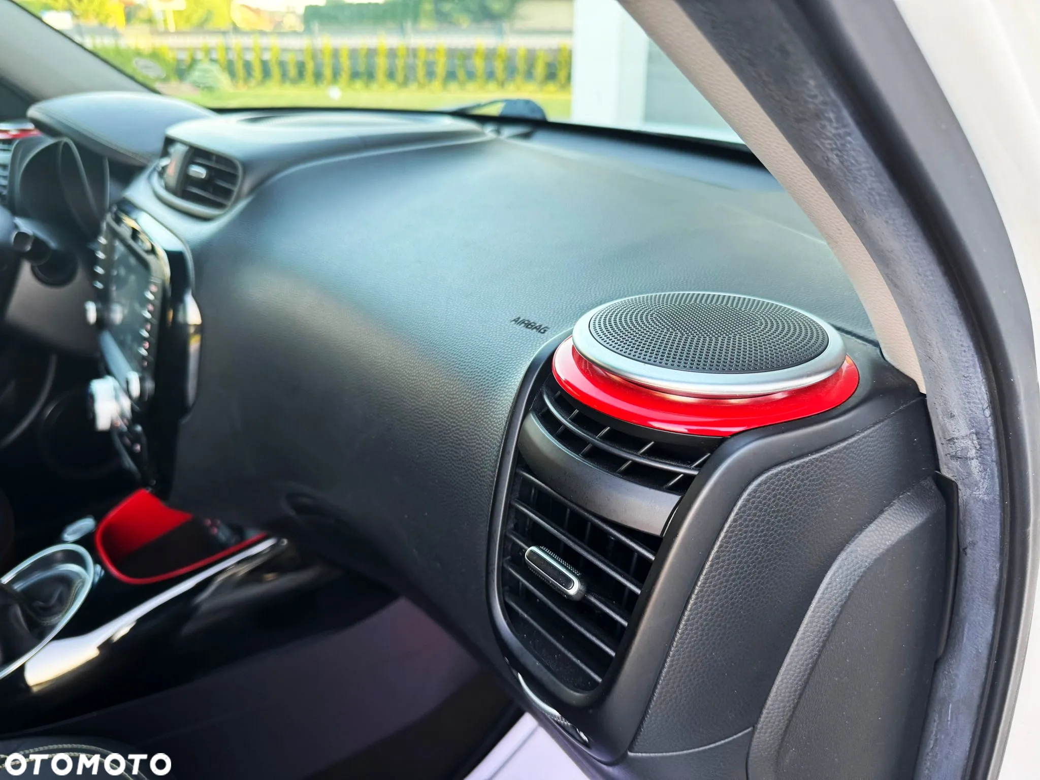 Kia Soul 1.6 GDI White&Red Edition - 21