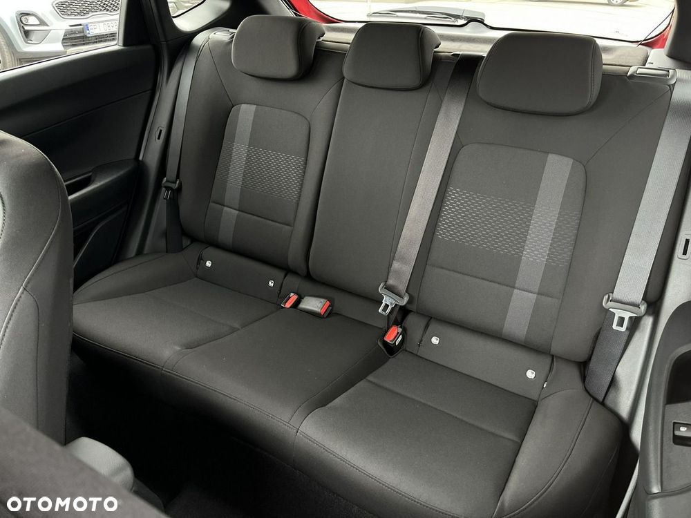 Hyundai i20 - 17