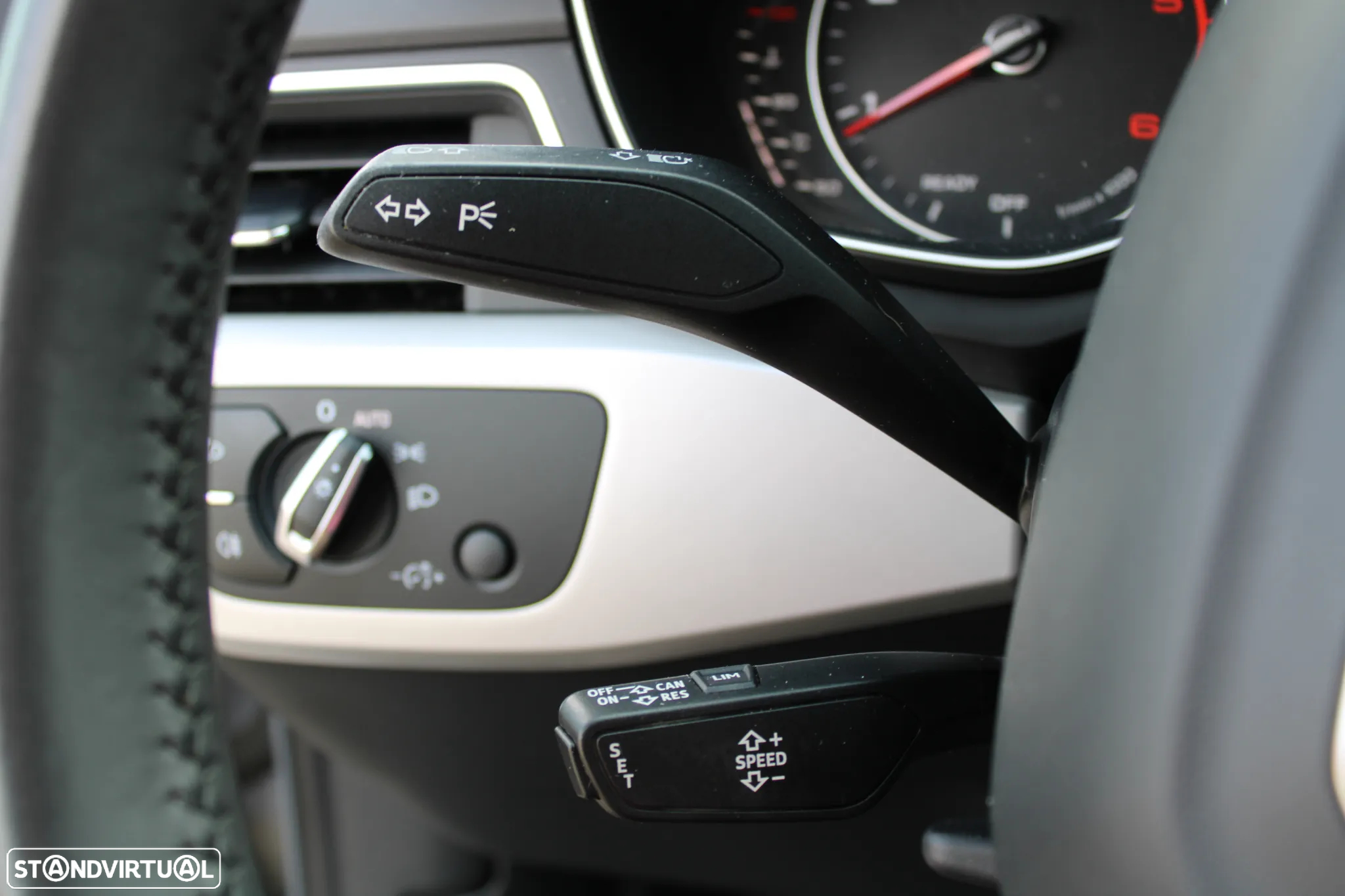 Audi A4 35 TDI S tronic - 23
